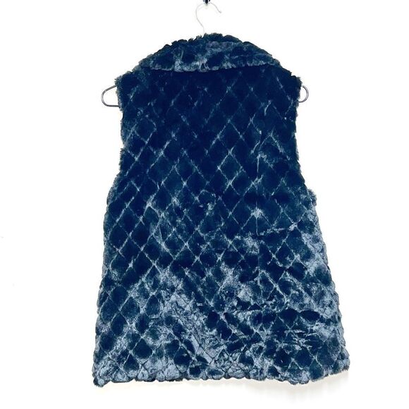 NWT Carmen Marc Valvo Minky Soft Faux Fur Diamond Quilt Vest Sz S - Picture 3 of 8